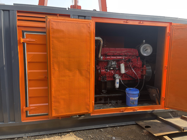红山哪些因素会影响 200KW 柴油发电机的燃油消耗率？
