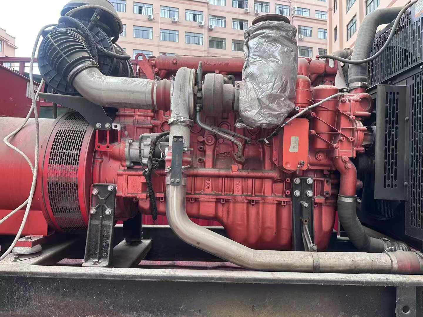 红山如何选择适合 600kW 柴油发电机组的过载保护器？